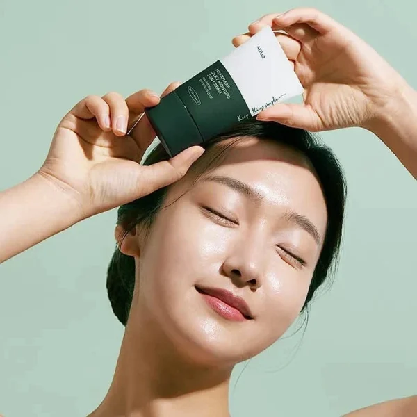 anua-heartleaf-silky-moisture-sun-cream-spf50pa-50ml-pic-4