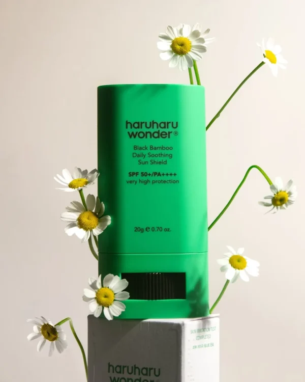 haruharu-wonder-black-bamboo-daily-soothing-sun-shield-spf50-pa-20g-pic-3