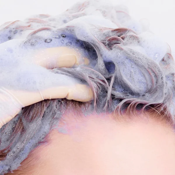 lador-anti-yellow-shampoo-pic-7