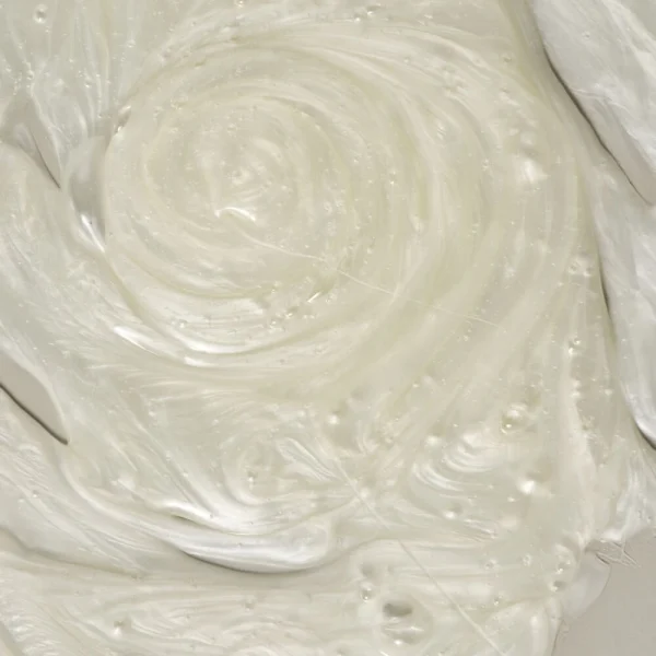 lador-moisture-balancing-shampoo-pic-2