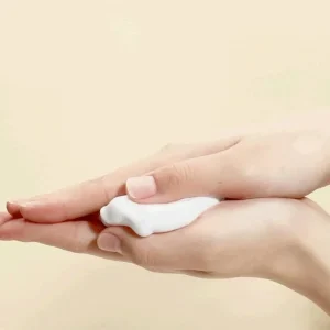 round-lab-soybean-panthenol-cleanser-150ml-pic-3