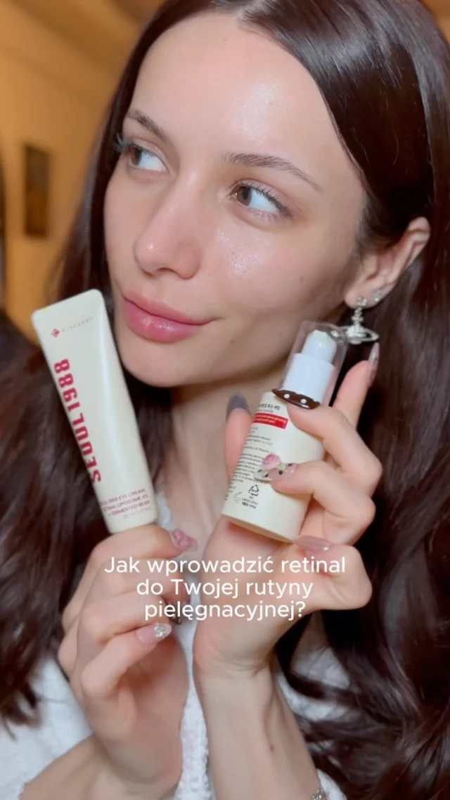 Sprawdź, jak prawidłowo włączyć retinal do swojej rutyny pielęgnacyjnej!💛 @ksecret_global 

#skinguru24 #koreanskincare #kbeautyaddict #retinal #ksecret